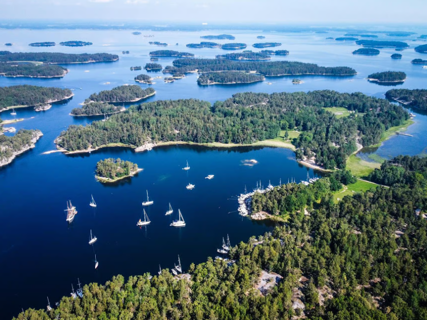 Stockholm: Guided Archipelago Islands Tour