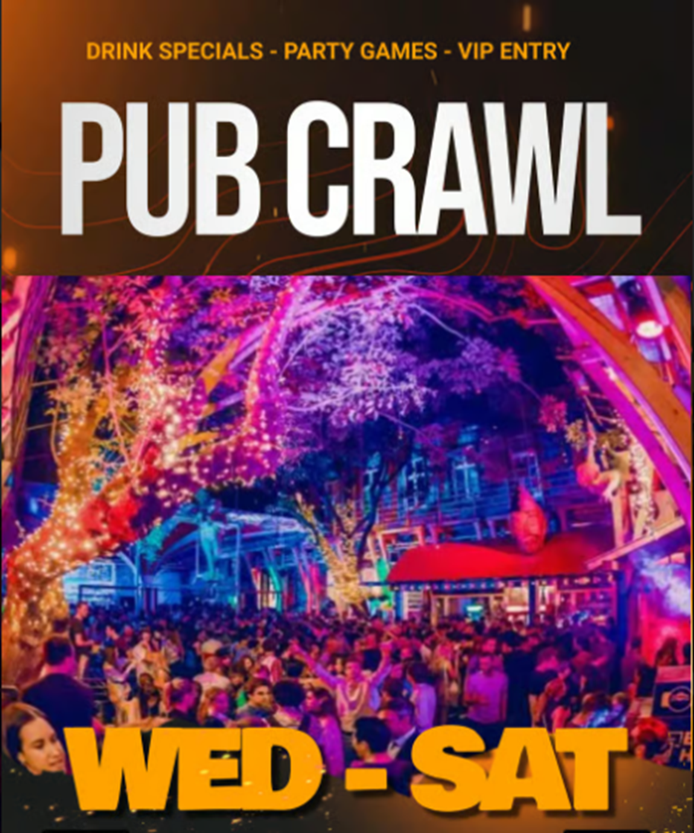 Rome: Nightlife Tour with Welcome Drinks and VIP Entry